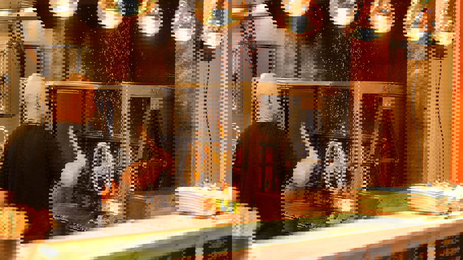 Chargrilled burgers from the Blind Finch Hamburgeria in Ohakune - Visit Ruapehu